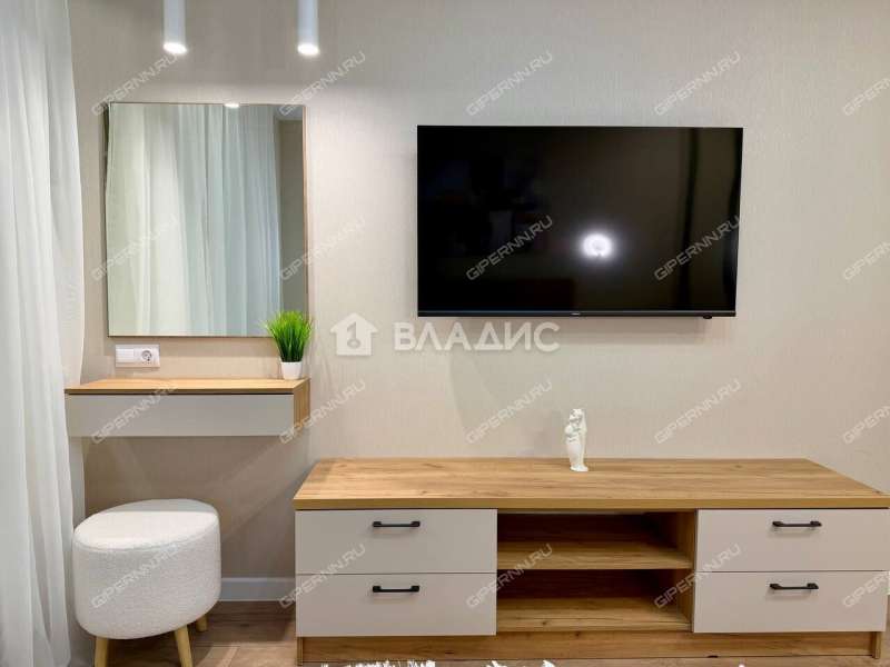 трёхкомнатная квартира на Ошарской улице дом 98 к1