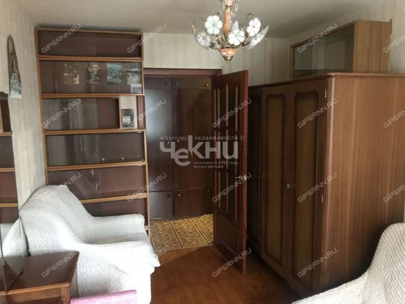 двухкомнатная квартира на улице Максима Горького дом 250