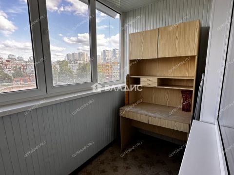 3-komnatnaya-ul-verhnepecherskaya-d-12-k1 фото
