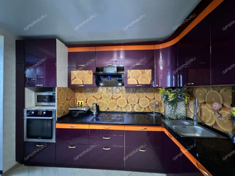 трёхкомнатная квартира на улице Куйбышева дом 69