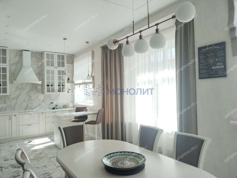 коттедж на улице Покровского