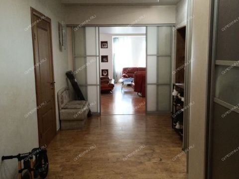 3-komnatnaya-ul-maksima-gorkogo-d-232 фото