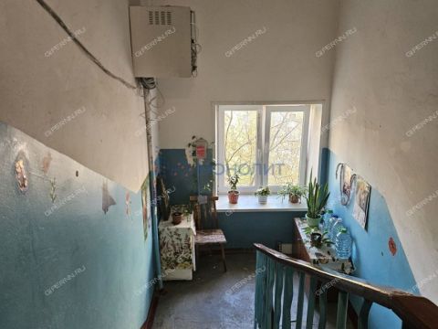 1-komnatnaya-ul-melnikova-pecherskogo-d-8 фото