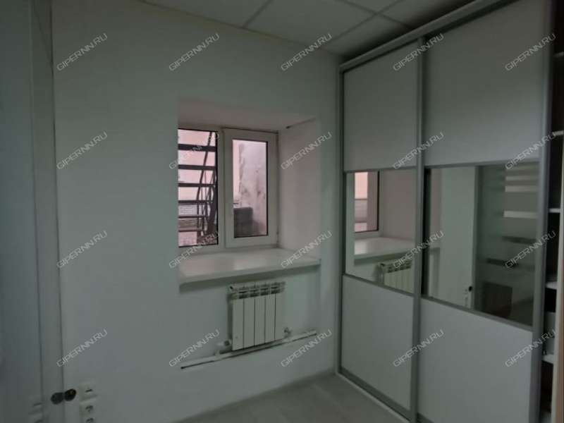 здание под офис на Новой улице