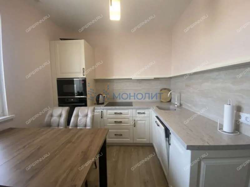 однокомнатная квартира на Бурнаковской улице дом 83