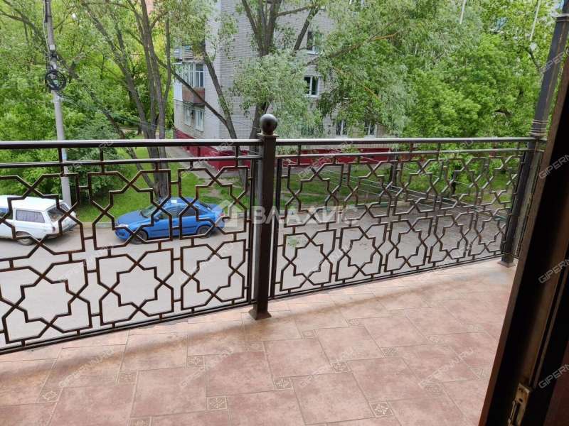 здание под офис, торговую площадь на улице Мечникова