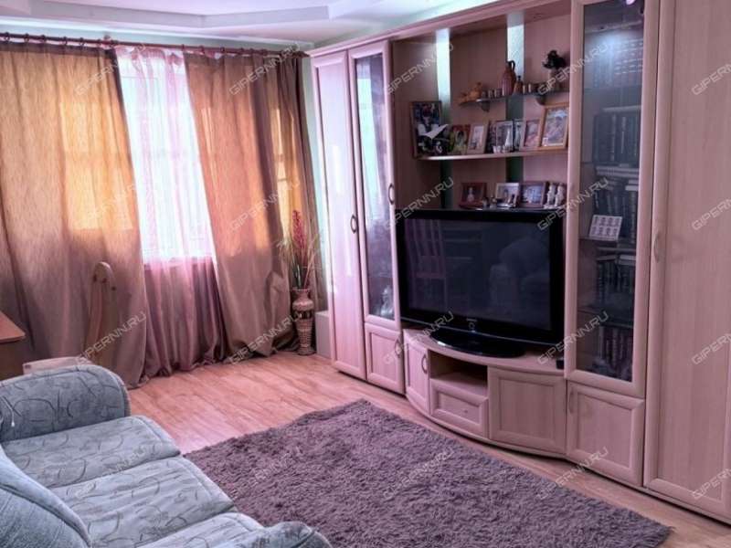 трёхкомнатная квартира в микрорайоне Жуковского дом 5 город Выкса