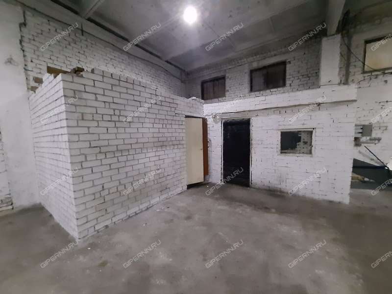 помещение под склад на Шекспира ул., д.1б
