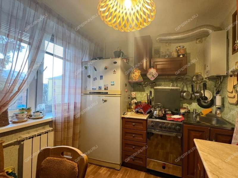 двухкомнатная квартира на улице Сурикова дом 1