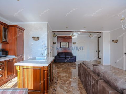 4-komnatnaya-ul-betankura-d-6 фото