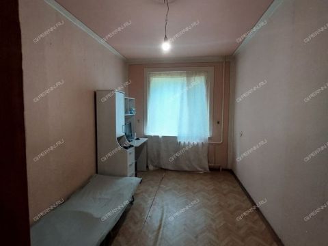 3-komnatnaya-ul-geroev-kosmosa-d-42 фото