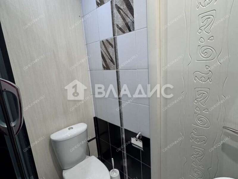 однокомнатная квартира на Корейской улице дом 15