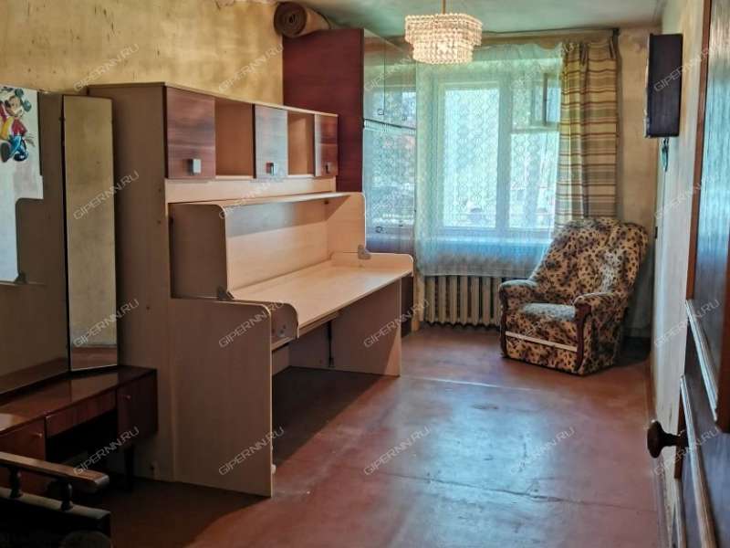 трёхкомнатная квартира на улице Бубнова дом 7