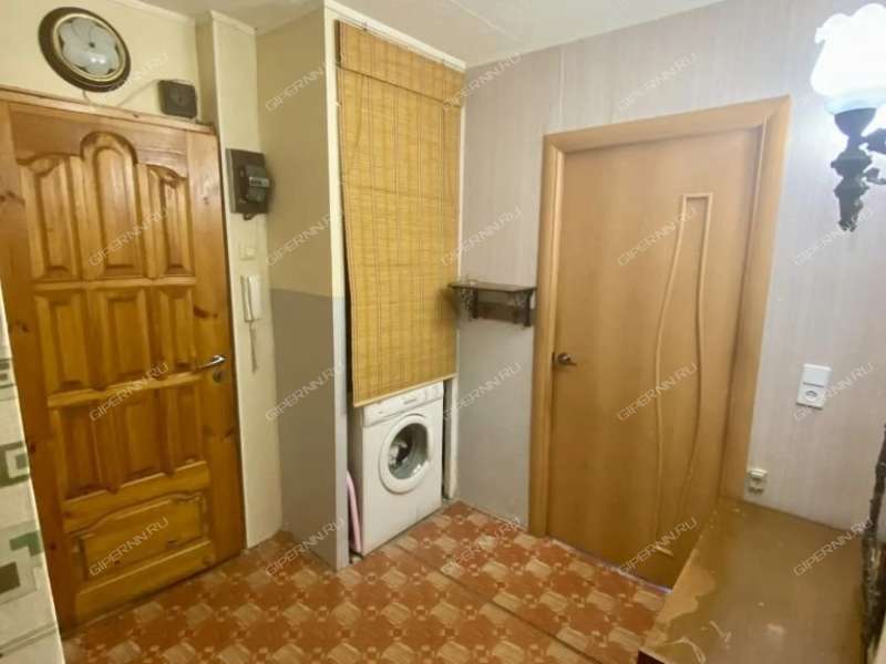 двухкомнатная квартира на улице Островского дом 2