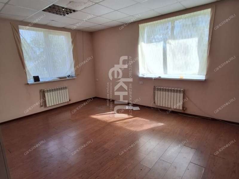 помещение под помещение свободного назначения на улице Зайцева