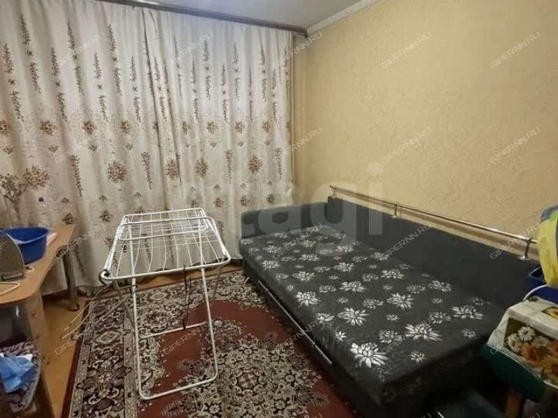 трёхкомнатная квартира на Днепропетровской улице дом 16