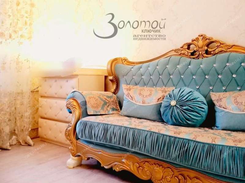 трёхкомнатная квартира на улице Энгельса дом 80 город Балахна