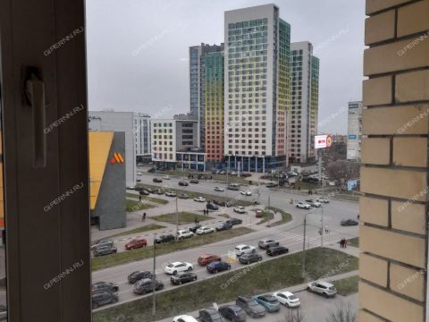 3-komnatnaya-ul-rodionova-d-189-24 фото