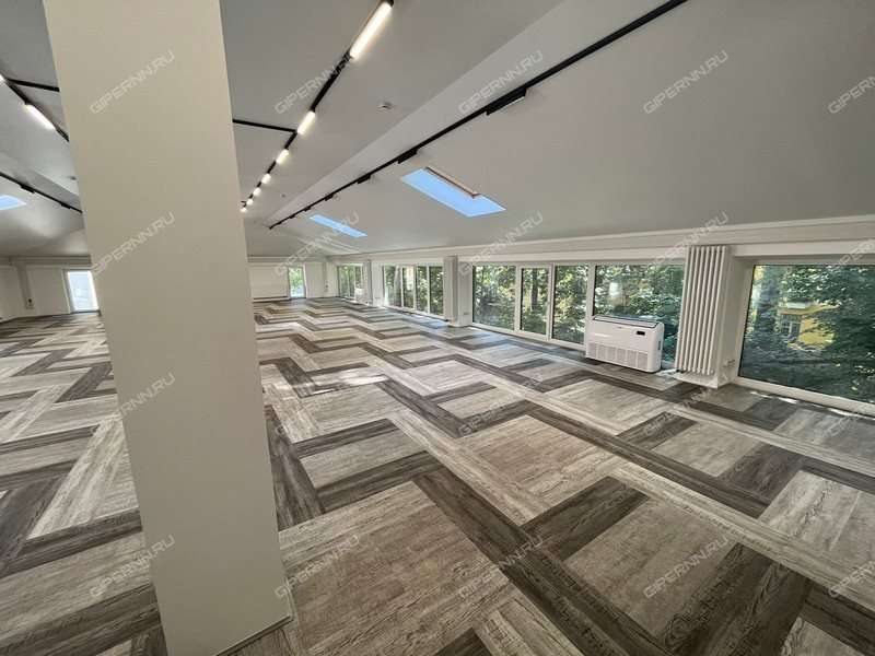 помещение под офис на площади Свободы