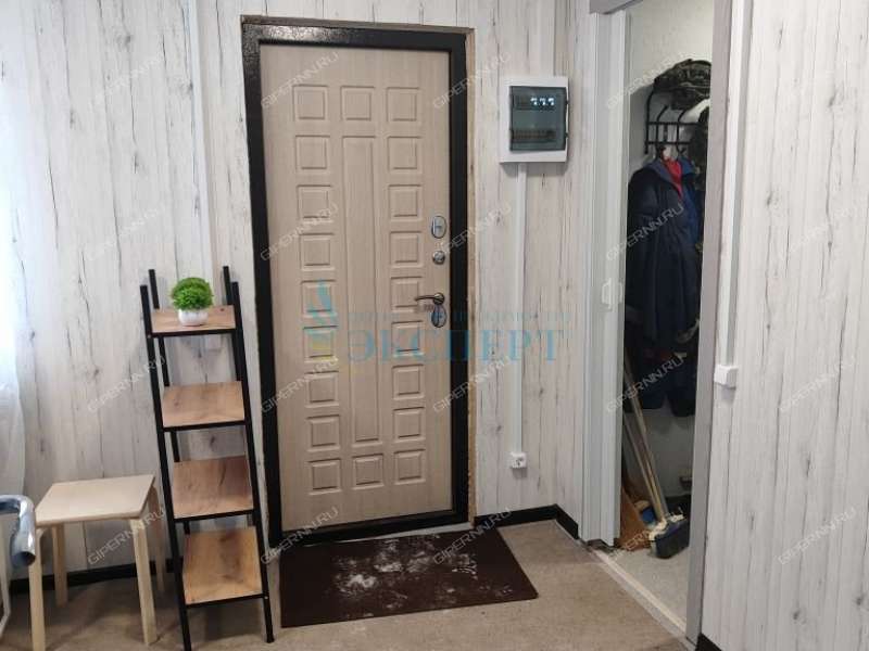 дом на  посёлок Ждановский