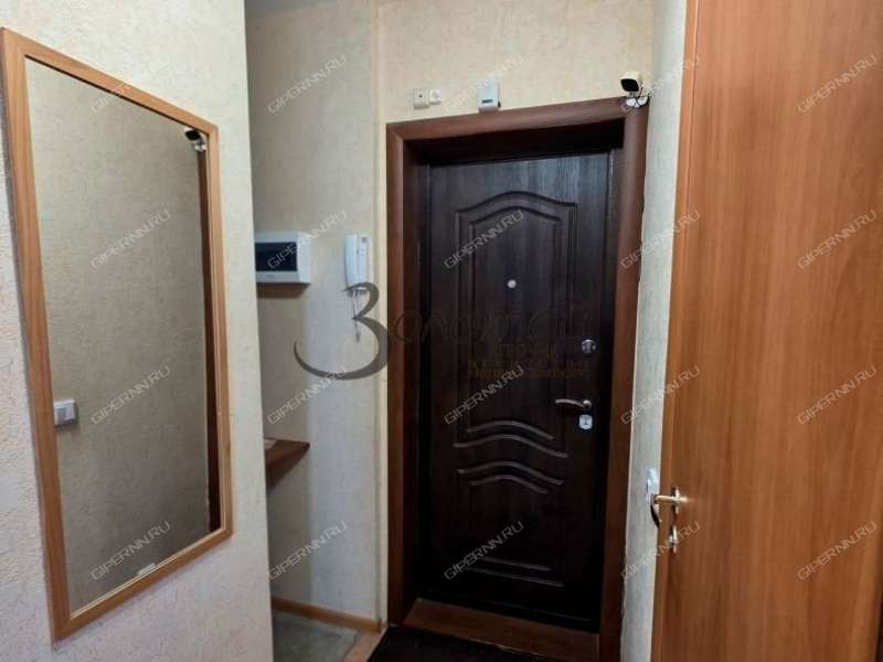 однокомнатная квартира на улице Движенцев дом 34