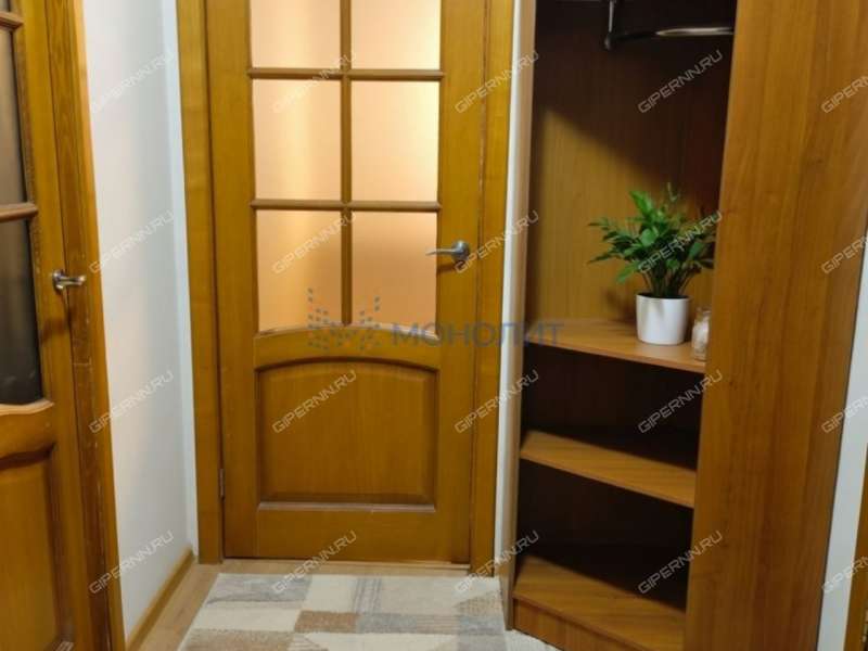 однокомнатная квартира на Заречном бульваре дом 5