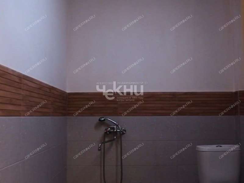 трёхкомнатная квартира на улице Сергея Акимова дом 50