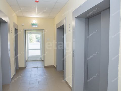 1-komnatnaya-ul-kompozitora-kasyanova-d-11 фото