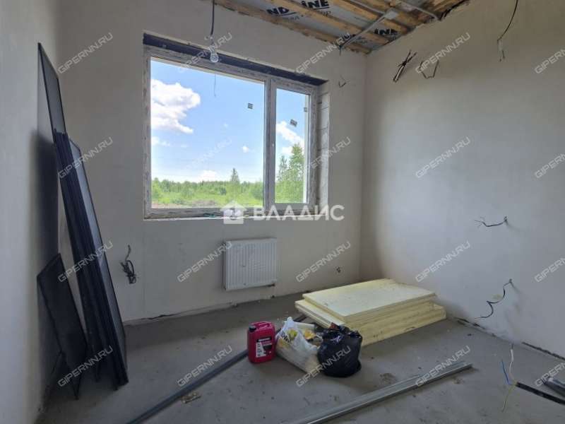 дом на  сельский посёлок Ждановский