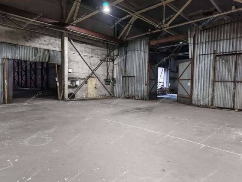 помещение под склад на Коновалова ул.д.12,