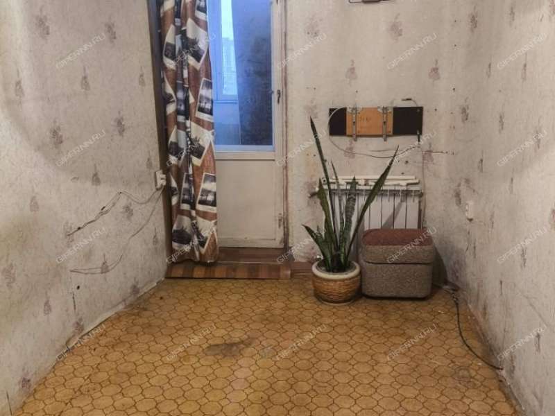 однокомнатная квартира на улице Плотникова дом 3