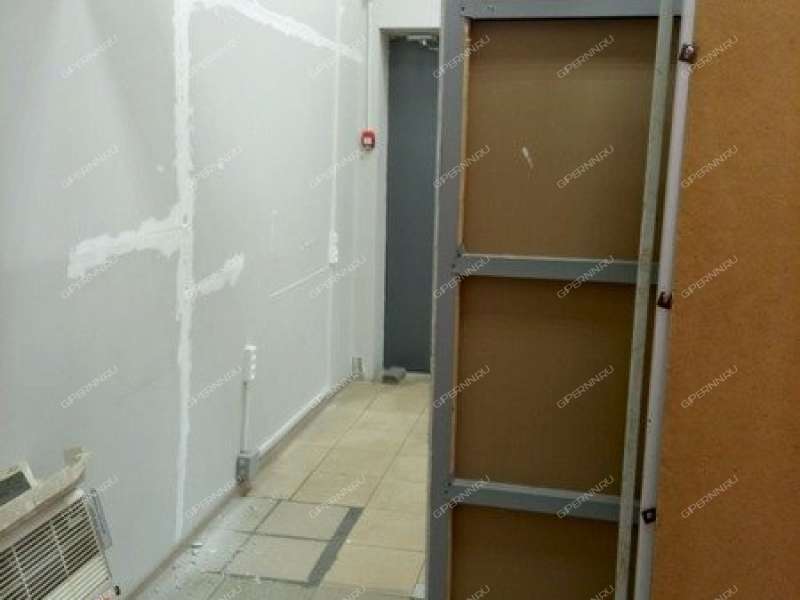 помещение под торговую площадь на улице Гаугеля