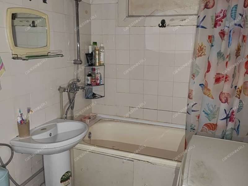 двухкомнатная квартира на улице Веденяпина дом 16