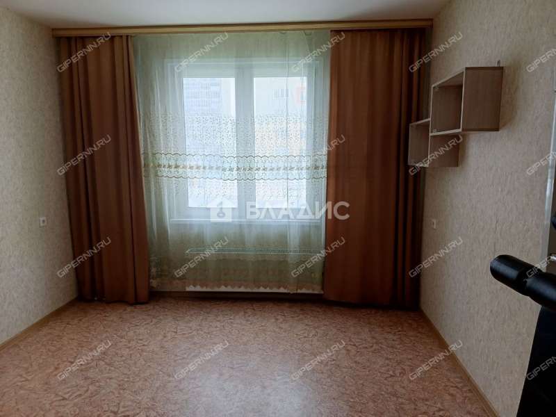 двухкомнатная квартира на Бурнаковской улице дом 91