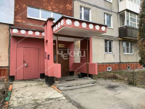 3-komnatnaya-ul-germana-lopatina-d-9 фото