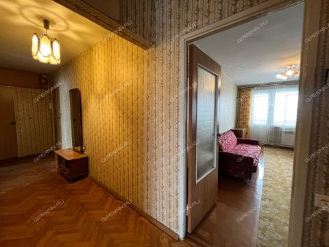 3-komnatnaya-ul-sergeya-akimova-d-22 фото