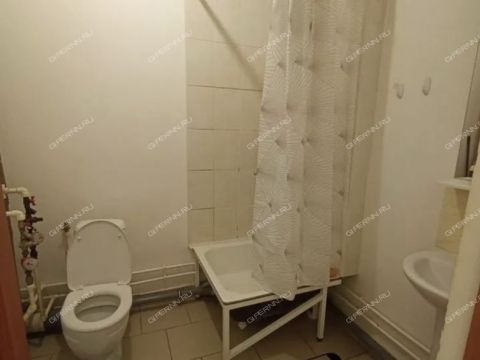 kvartira-studiya-b-r-yuzhnyy-d-15 фото