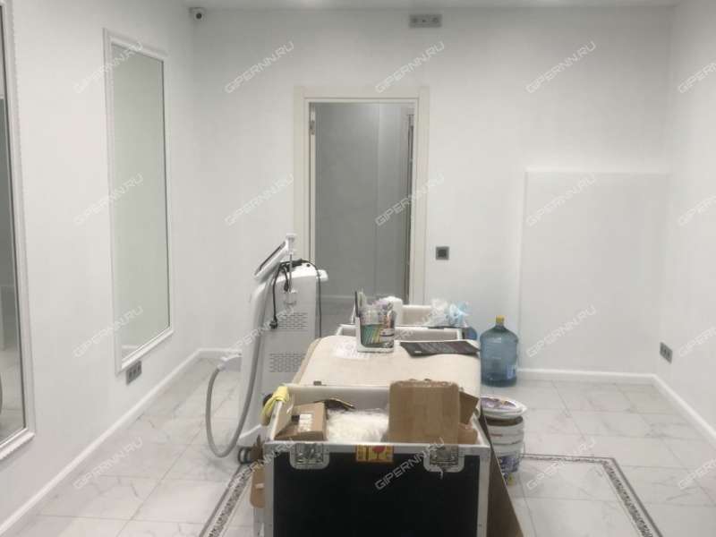 помещение под коммерческую недвижимость на Волжской набережной