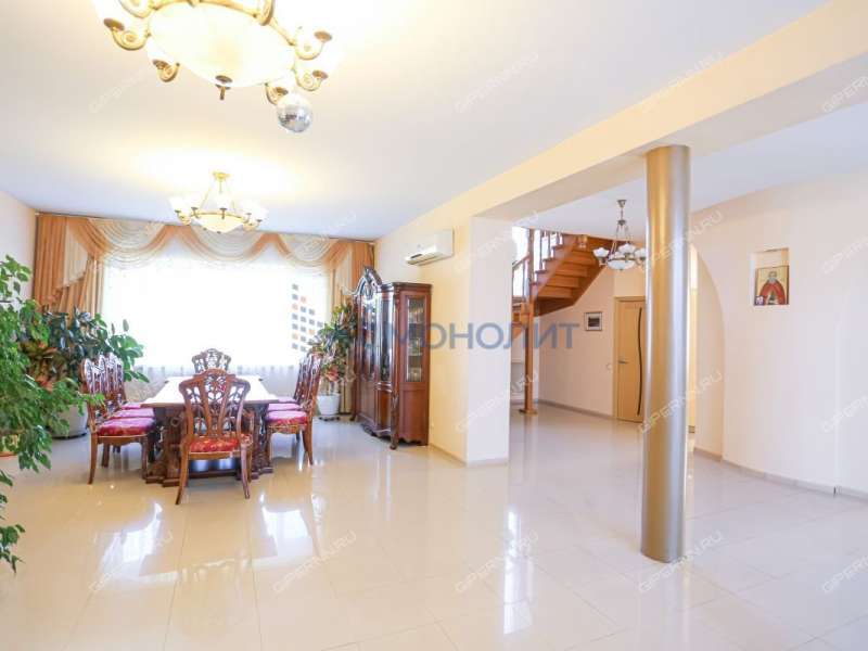 дом на улице Вали Котика