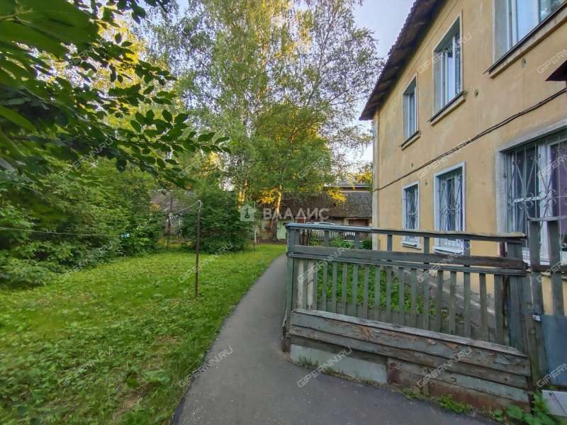 однокомнатная квартира на улице Народная Стройка дом 2