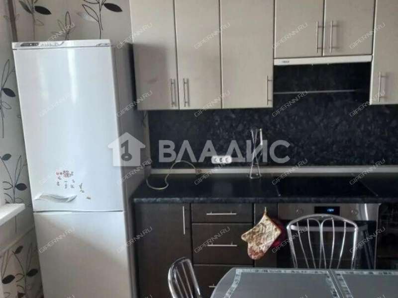 двухкомнатная квартира на улице Зайцева дом 7