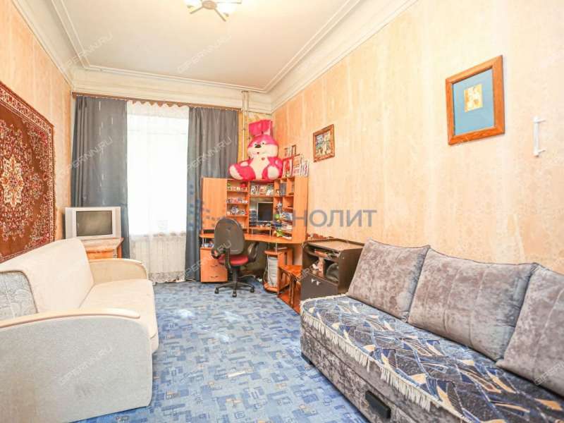 трёхкомнатная квартира на улице 50-летия Победы дом 6/2