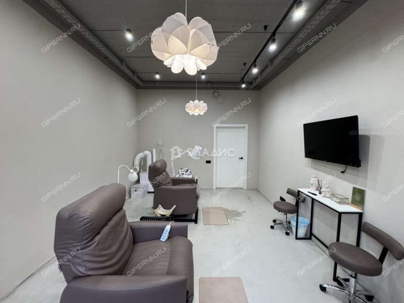 помещение под помещение свободного назначения на Грузинской улице