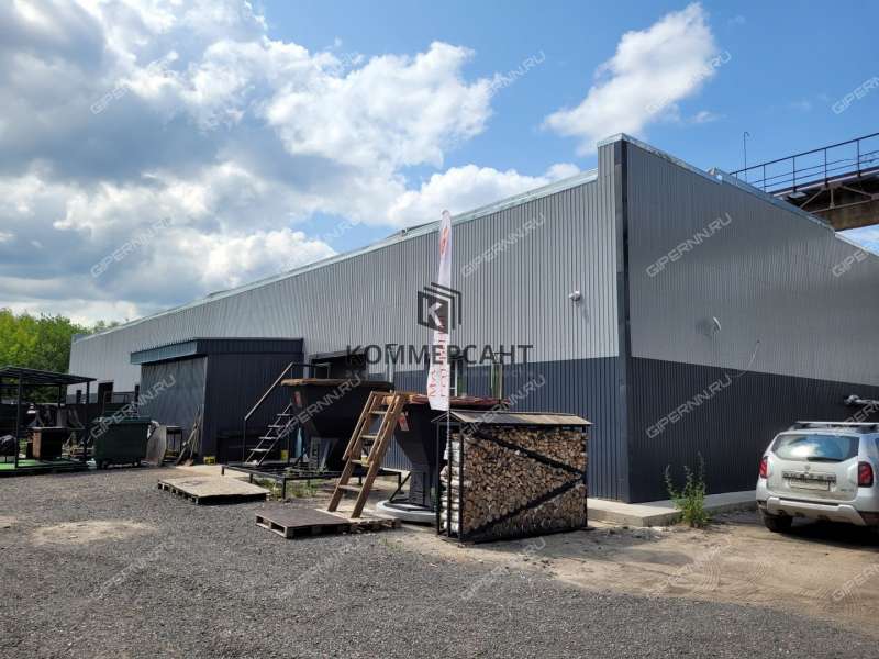 здание под офис, торговую площадь на улице Монастырка