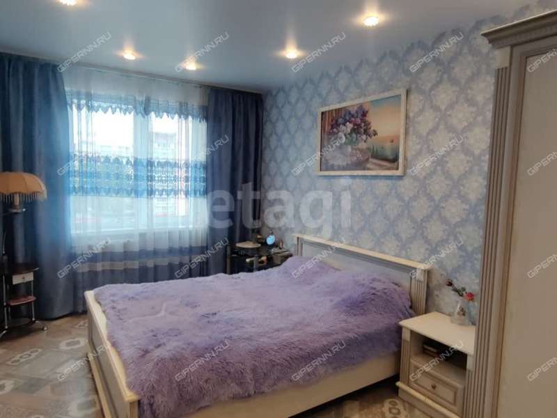 четырёхкомнатная квартира на улице Зайцева дом 17