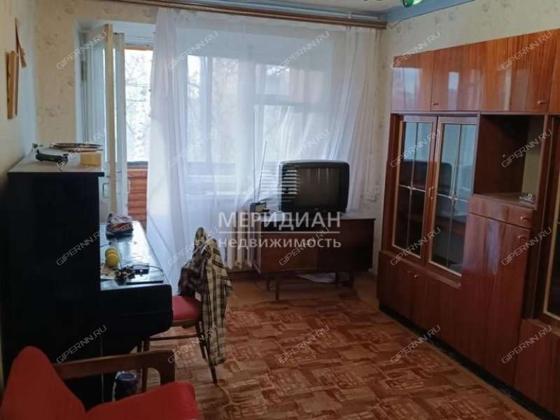 трёхкомнатная квартира на улице Генкиной дом 25