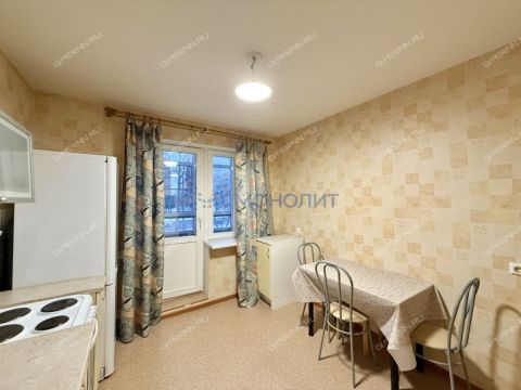 1-komnatnaya-ul-rodionova-d-167-k1 фото