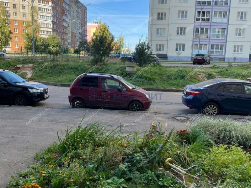 помещение под офис, торговую площадь на улице Богдановича