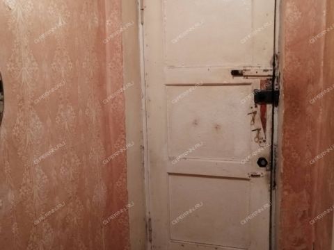 2-komnatnaya-poselok-40-let-oktyabrya-ul-zenitchikov-d-5 фото