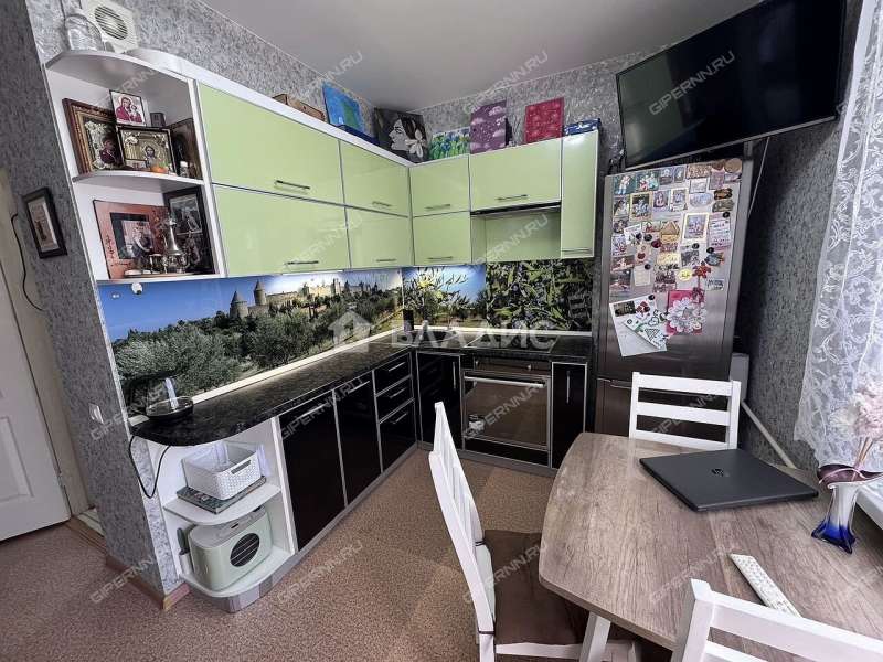 однокомнатная квартира на Бурнаковской улице дом 63